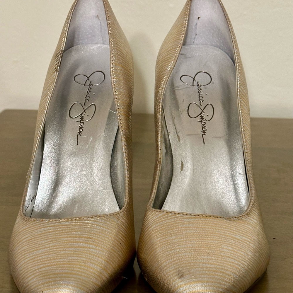 Jessica Simpson Beige Heels
